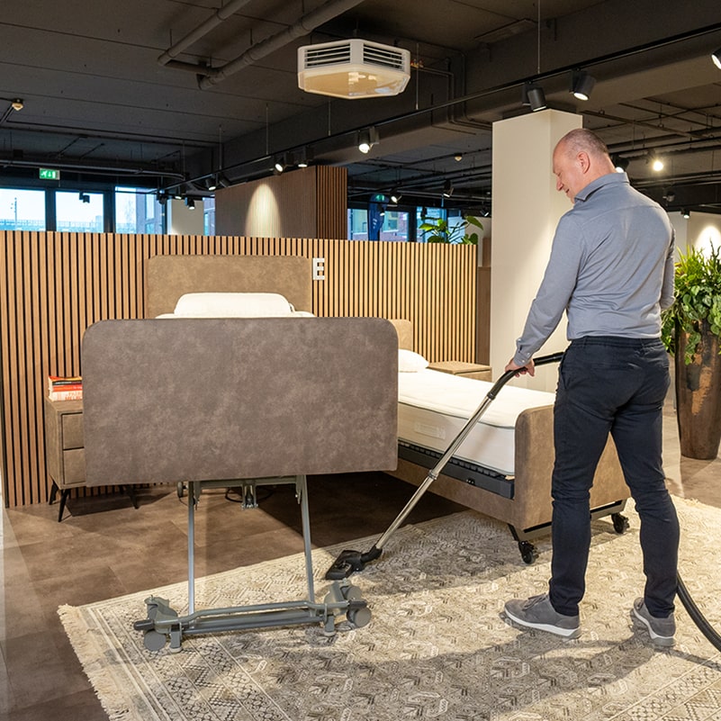 hoog laag bed makkelijk stofzuigen onder bed
